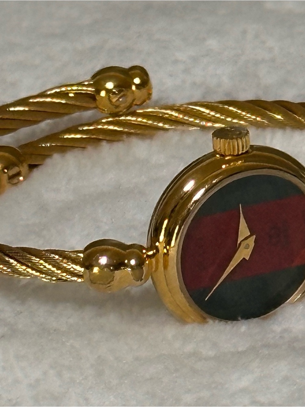 Gucci Gold-Tone Bangle Watch Bracelet with Red and Green Dial